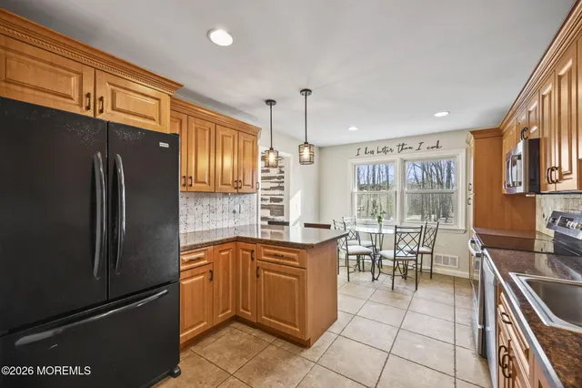$689,000 | 104 Valley Drive, Millstone Township, NJ 08535