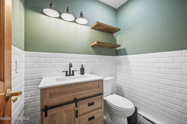 $689,000 | 104 Valley Drive, Millstone Township, NJ 08535