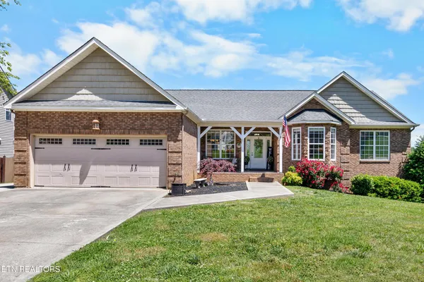 $604,900 | 6113 Stratford Park Boulevard, Unit 2, Knoxville, TN 37912
