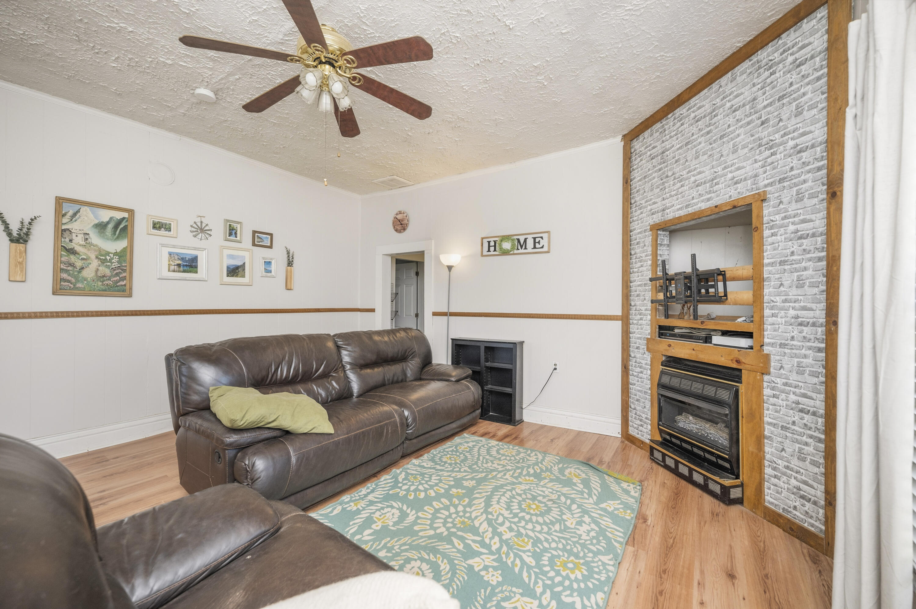 1160 Hopewell Road Harrodsburg, KY 40330 - Photo 9 of 51 20260602-1160-Hopewell-Rd-fh-010