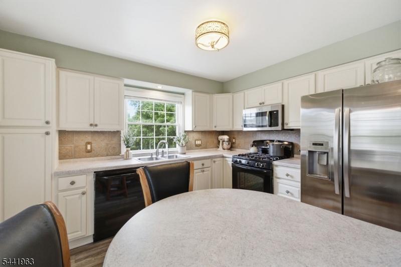45 Rhea Run Newton, NJ 07860 - Photo 12 of 32