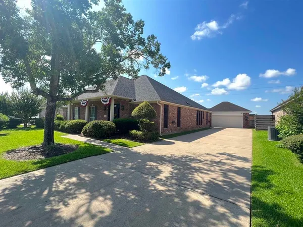 $399,900 | 6035 Barrington Avenue, Beaumont, TX 77706