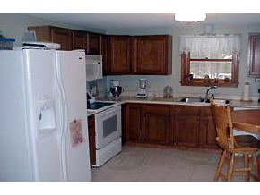 101 Old Shaker Road Loudon, NH 03307 - Photo 2 of 5