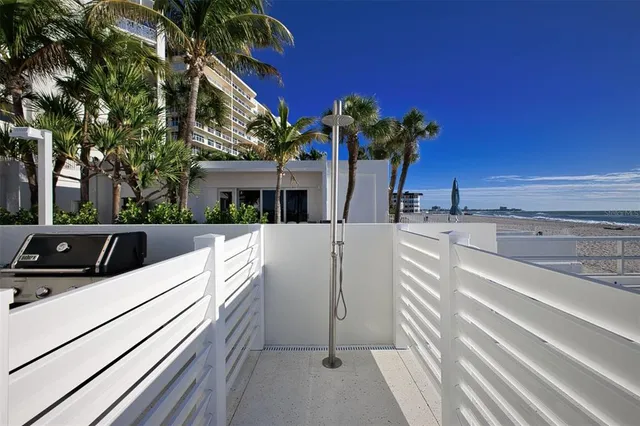 $1,499,000 | 1750 Benjamin Franklin Drive, Unit 1D, Sarasota, FL 34236