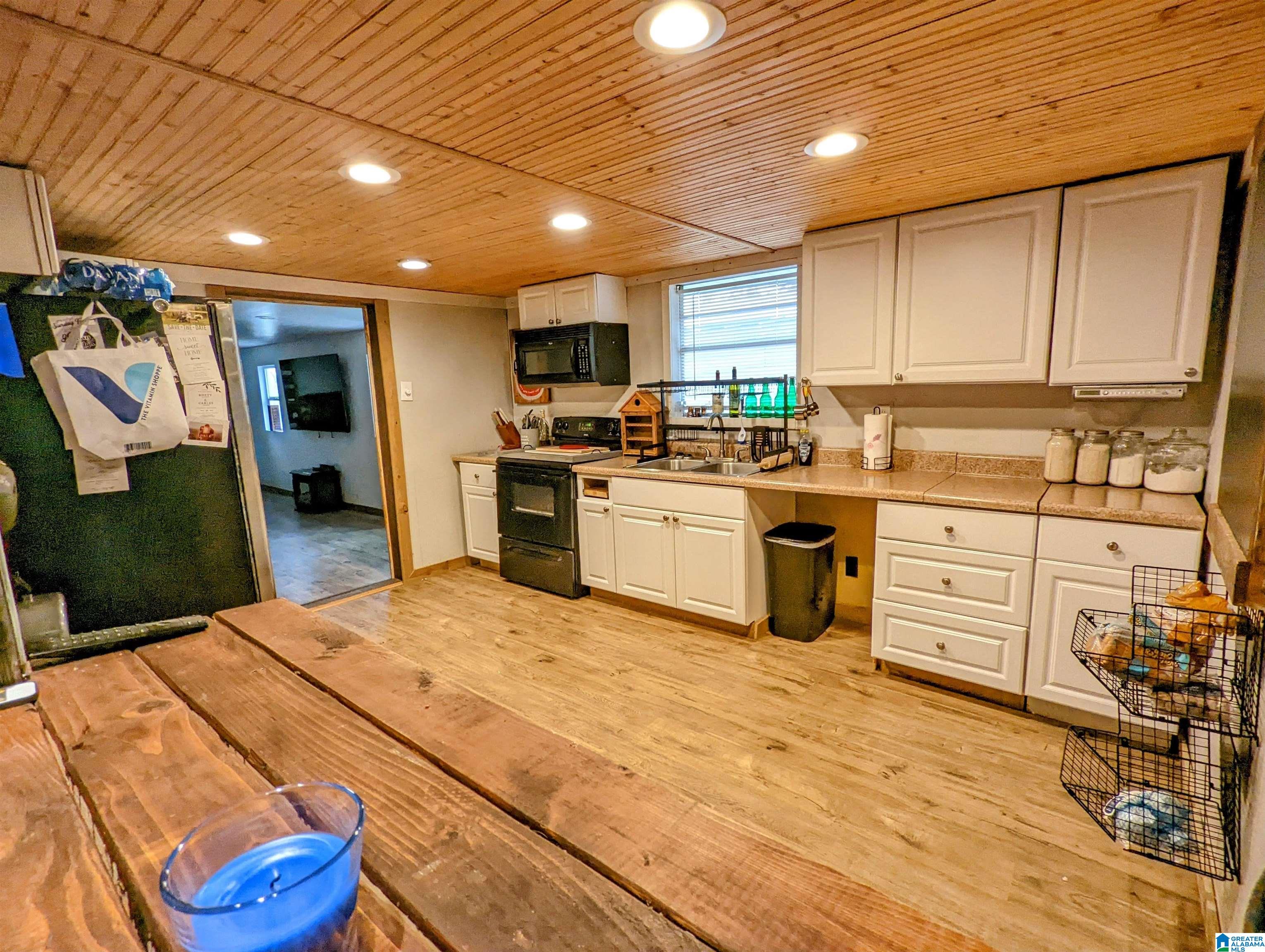 3535 Blue Springs Road Wilsonville, AL 35186 - Photo 3 of 24