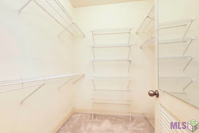 $175,000 | 279-35 Marilyn Drive, Unit 35, Baton Rouge, LA 70815