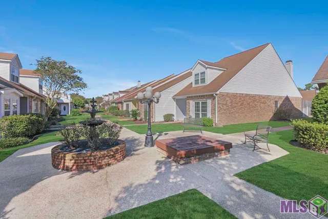 $175,000 | 279-35 Marilyn Drive, Unit 35, Baton Rouge, LA 70815