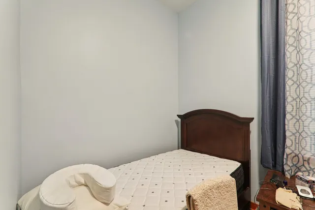 $394,900 | 3710 South Wood Street, Chicago, IL 60609