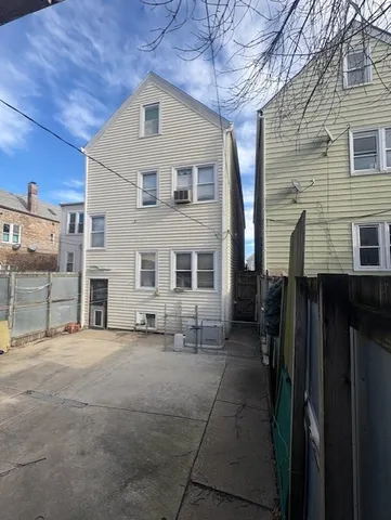 $394,900 | 3710 South Wood Street, Chicago, IL 60609