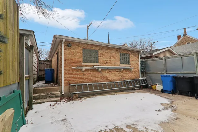$394,900 | 3710 South Wood Street, Chicago, IL 60609