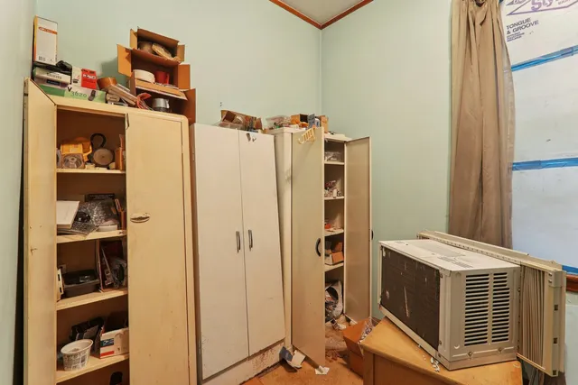 $394,900 | 3710 South Wood Street, Chicago, IL 60609