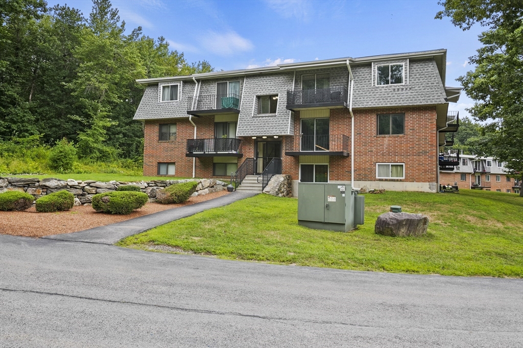 176 Maple Avenue, Unit 432 Rutland, MA 01543 - Photo 1 of 24 Gallery Image 1