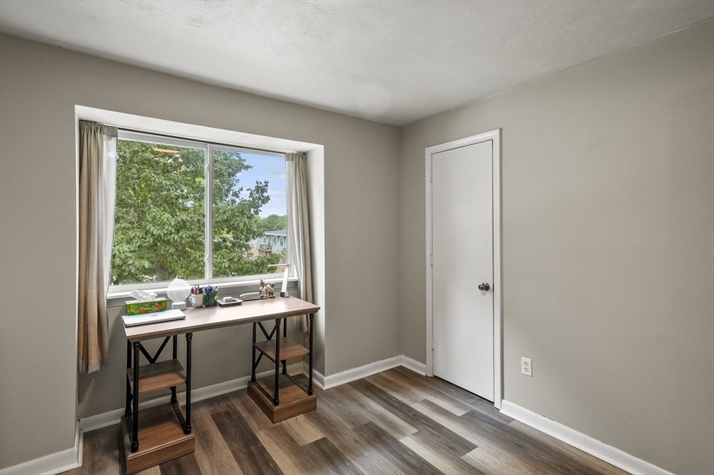 176 Maple Avenue, Unit 432 Rutland, MA 01543 - Photo 17 of 24 Gallery Image 17