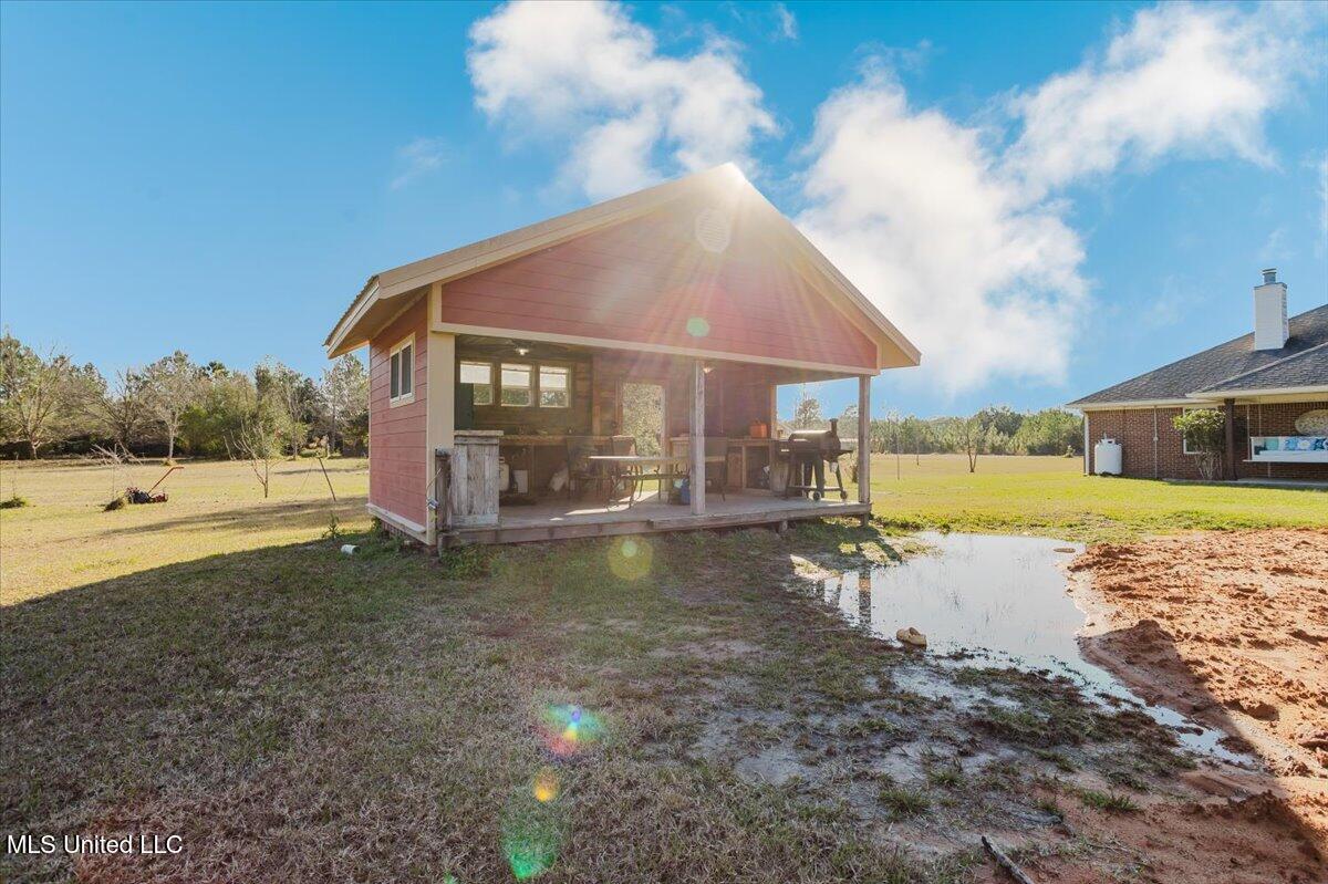 17920 Rayford Shumock Road Moss Point, MS 39562 - Photo 33 of 49 33-HJ0A0200-HDR
