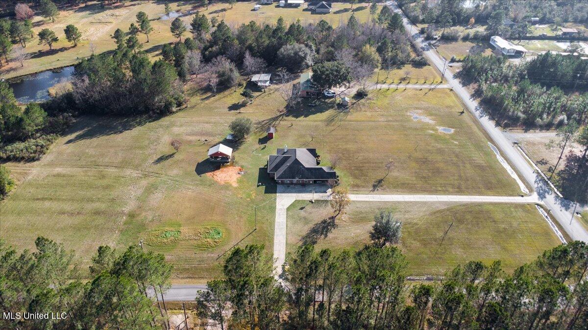 17920 Rayford Shumock Road Moss Point, MS 39562 - Photo 37 of 49 37-DJI_0545