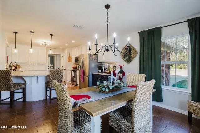 $460,000 | 17920 Rayford Shumock Road, Moss Point, MS 39562