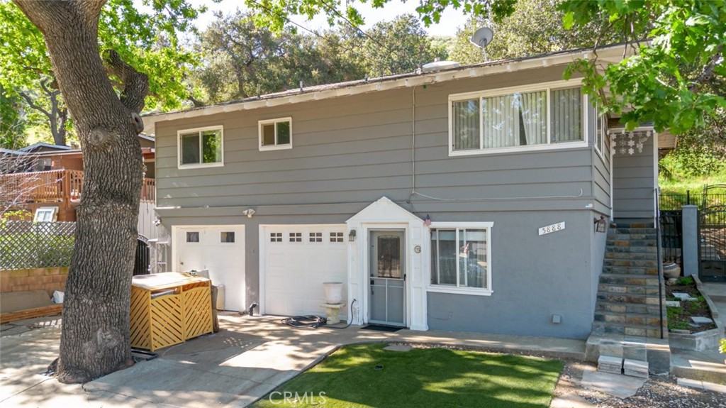 5888 Oak Knolls Road Simi Valley, CA 93063 - Photo 3 of 40