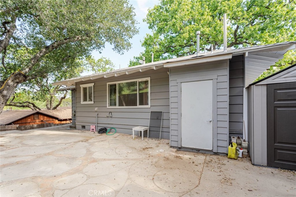 5888 Oak Knolls Road Simi Valley, CA 93063 - Photo 33 of 40