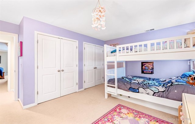 6914 Red Barn Road Crystal Lake, IL 60012 - Photo 47 of 63