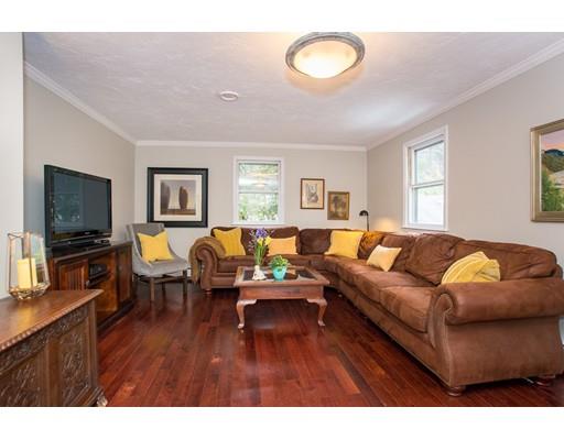 18 Eastmount Road Medfield, MA 02052 - Photo 6 of 30 Gallery Image 6
