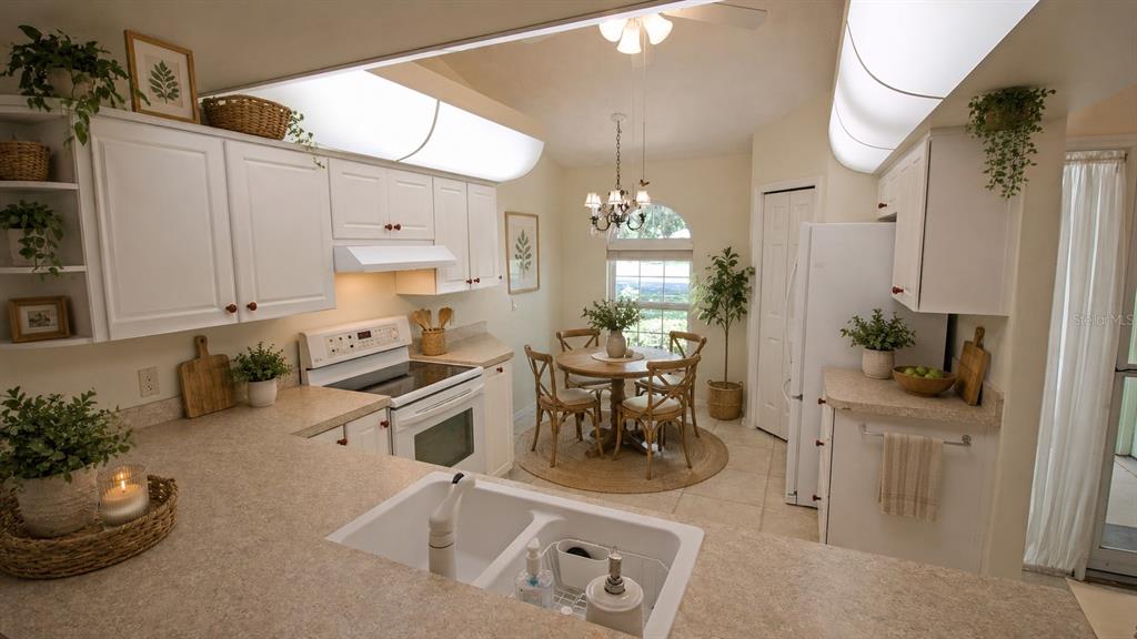 704 Moray Drive Inverness, FL 34453 - Photo 6 of 40