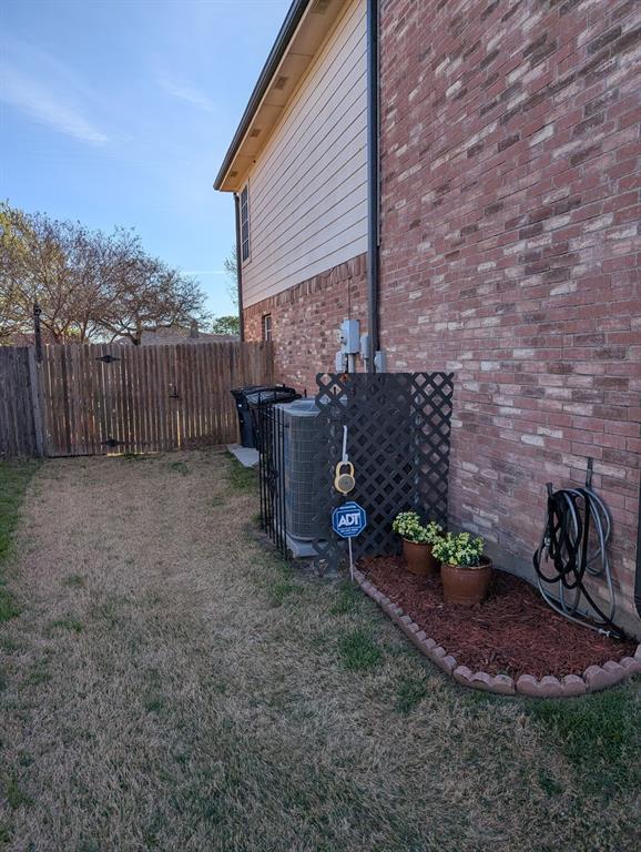 7331 Tree Ridge Court Fort Worth, TX 76133 - Photo 34 of 40