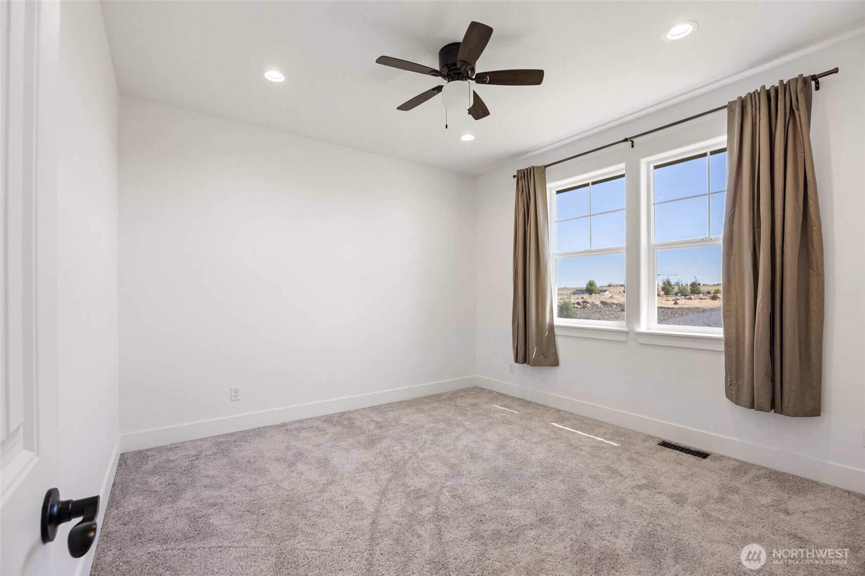 7328 Stonecrest Road Northeast Moses Lake, WA 98837 - Photo 22 of 40