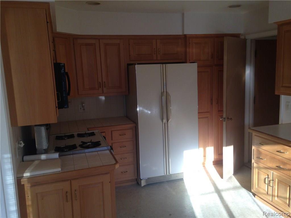 419 Lexington Road Grosse Pointe, MI 48236 - Photo 12 of 37 IMG_0842.JPG