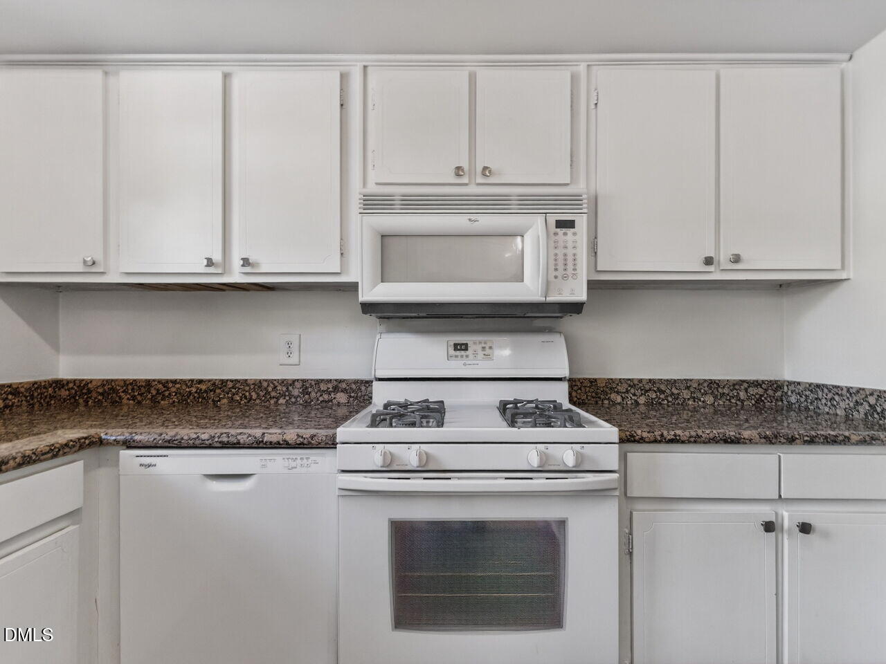 3749 Jamestown Circle Raleigh, NC 27609 - Photo 11 of 20 011-1280x960-kitchen