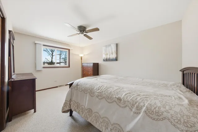 $339,900 | 883 Honey Lane, Crete, IL 60417