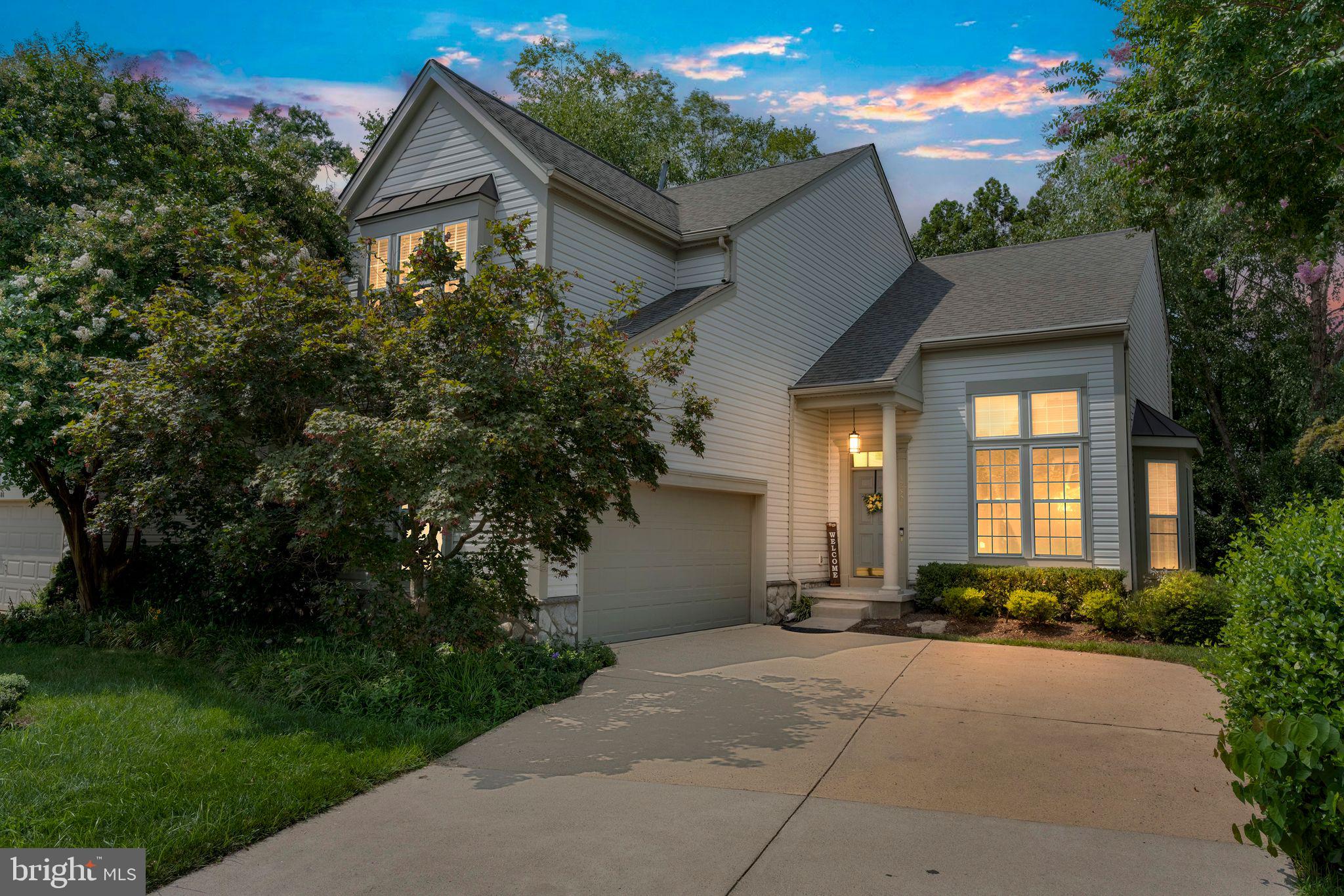 12504 Fox View Way Reston, VA 20191 - Photo 2 of 30 Gallery Image 2
