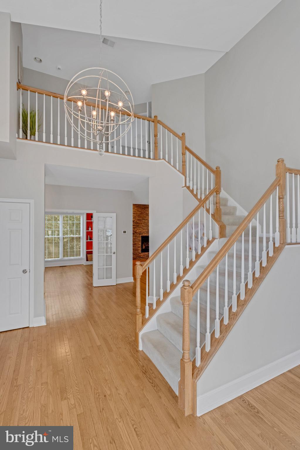 12504 Fox View Way Reston, VA 20191 - Photo 5 of 30 Gallery Image 5