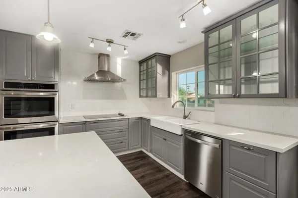 $610,000 | 1717 East Pebble Beach Drive, Tempe, AZ 85282