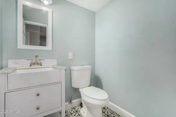 $610,000 | 1717 East Pebble Beach Drive, Tempe, AZ 85282