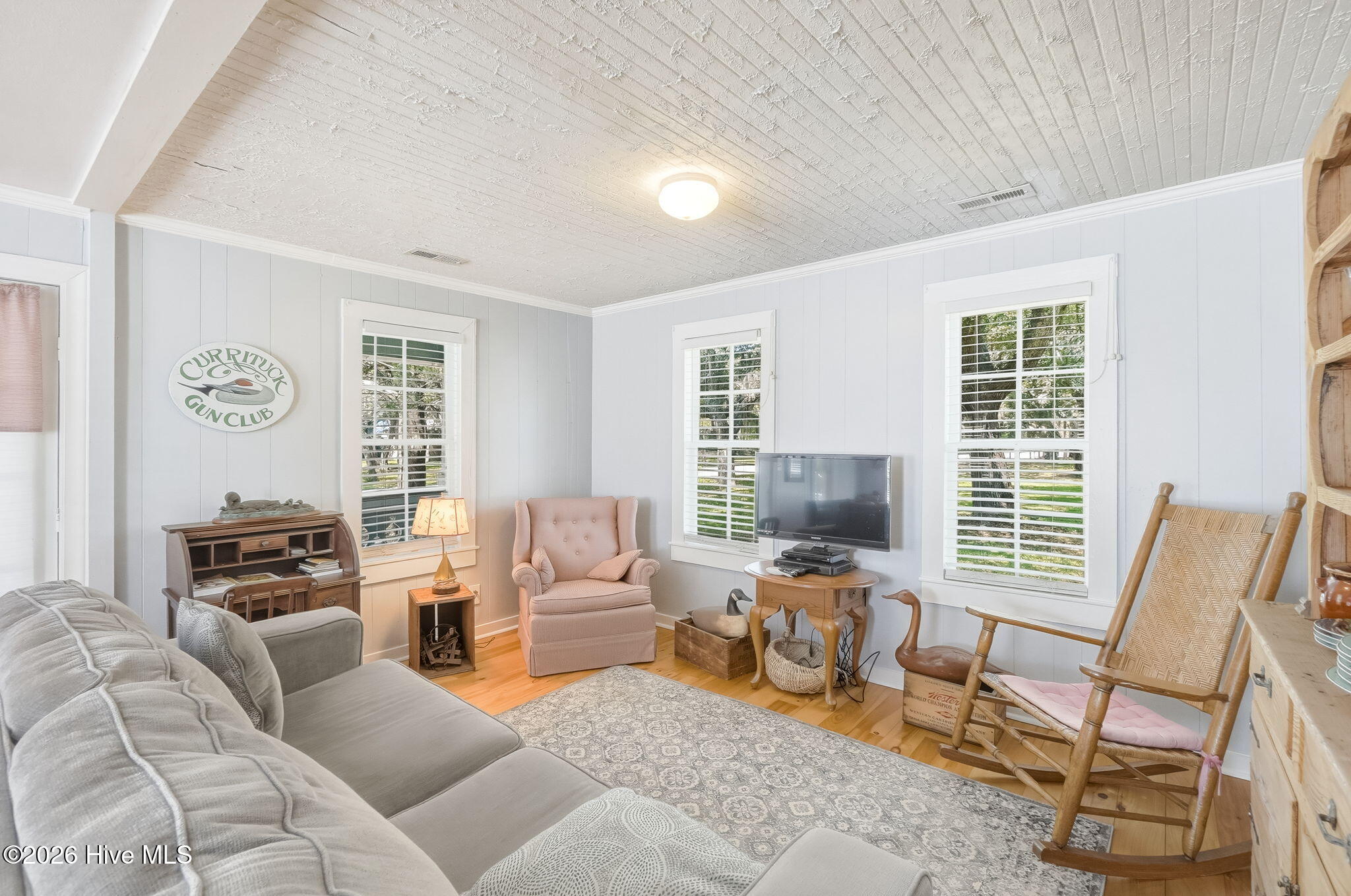 493 Island Road Harkers Island, NC 28531 - Photo 7 of 39