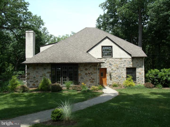 392 Marple Road Broomall, PA 19008 - Photo 1 of 6 Gallery Image 1