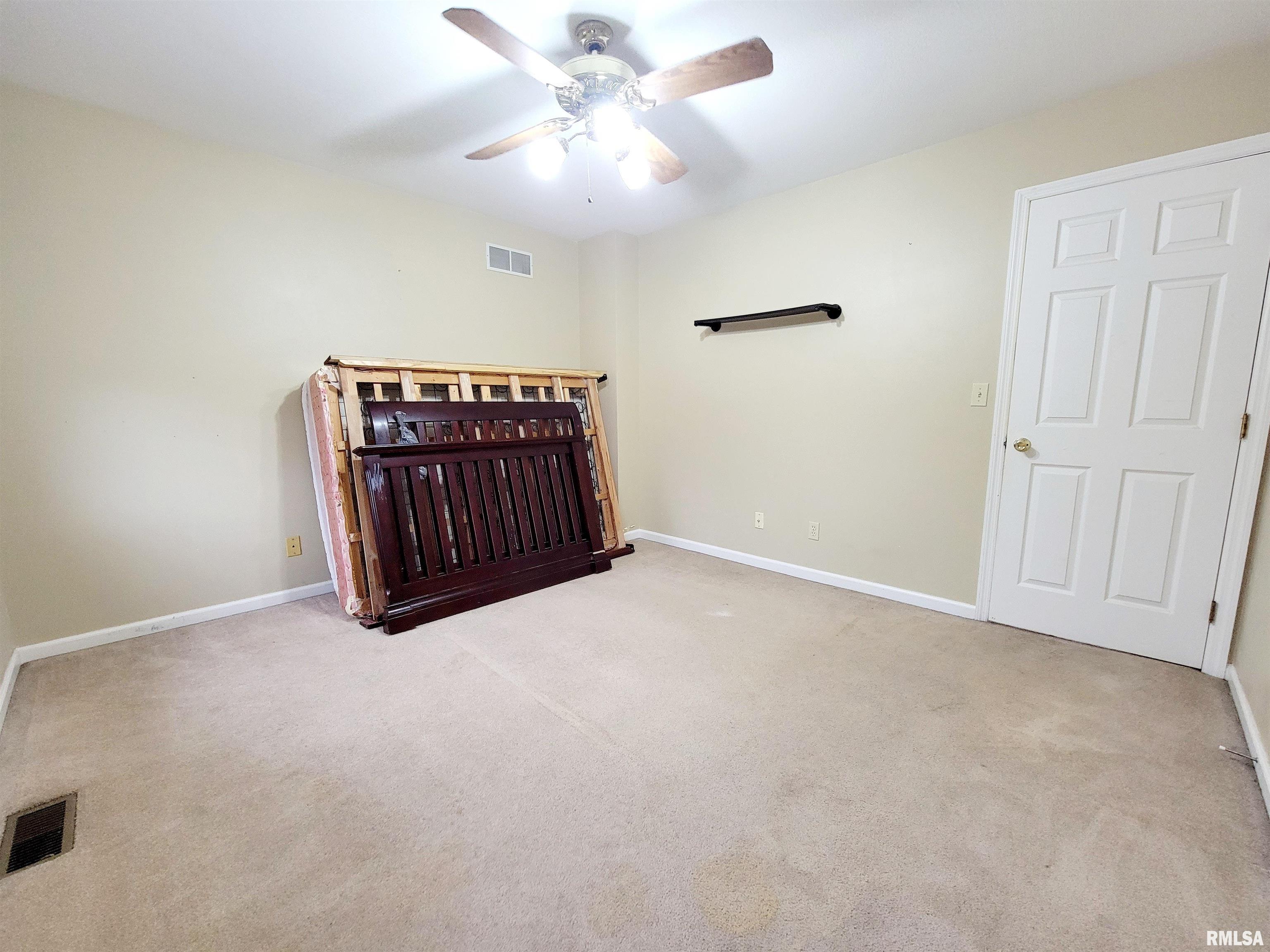 2728 North Rustic Ridge Drive Peoria, IL 61604 - Photo 32 of 47 Gallery Image 32