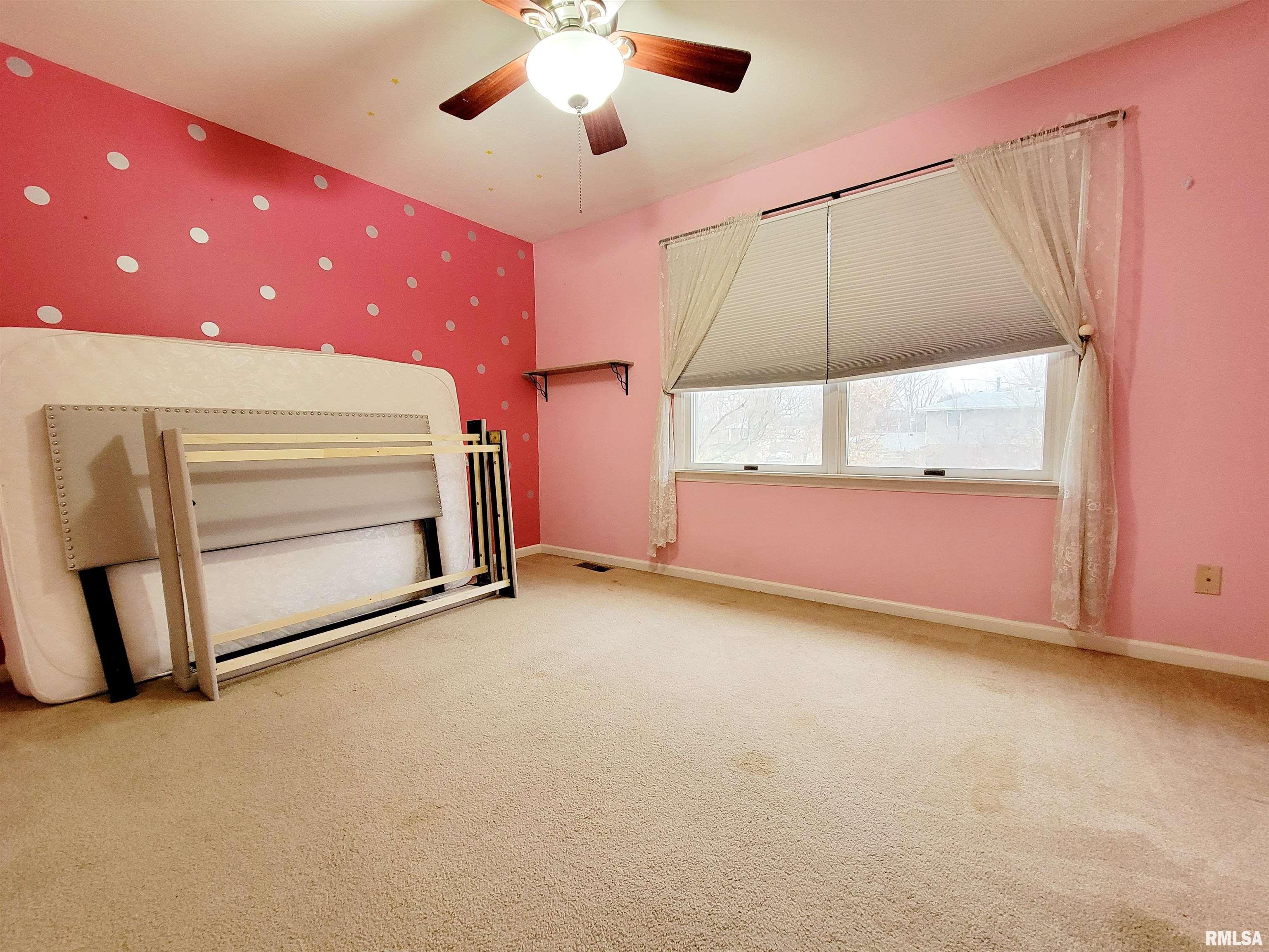 2728 North Rustic Ridge Drive Peoria, IL 61604 - Photo 38 of 47 Gallery Image 38