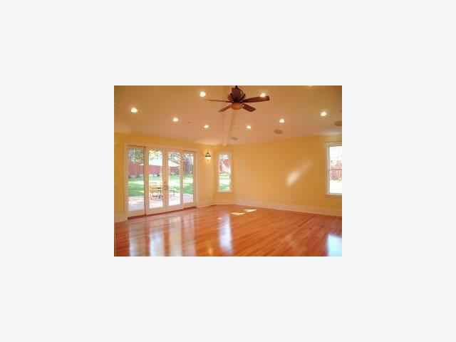 22714 Alcalde Road Cupertino, CA 95014 - Photo 7 of 9 Gallery Image 7