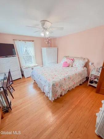 $519,999 | 8874 Rte 9W, Athens, NY 12015