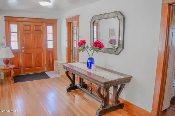 $519,999 | 8874 Rte 9W, Athens, NY 12015