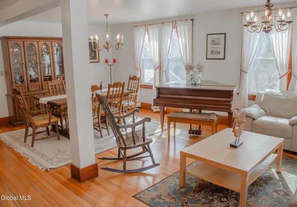 $519,999 | 8874 Rte 9W, Athens, NY 12015