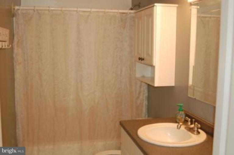 9351 Matador Road Columbia, MD 21045 - Photo 2 of 13 Bath #1