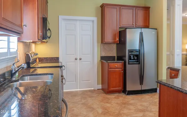 $340,000 | 2708 Jamestown Court, Burlington, NC 27215