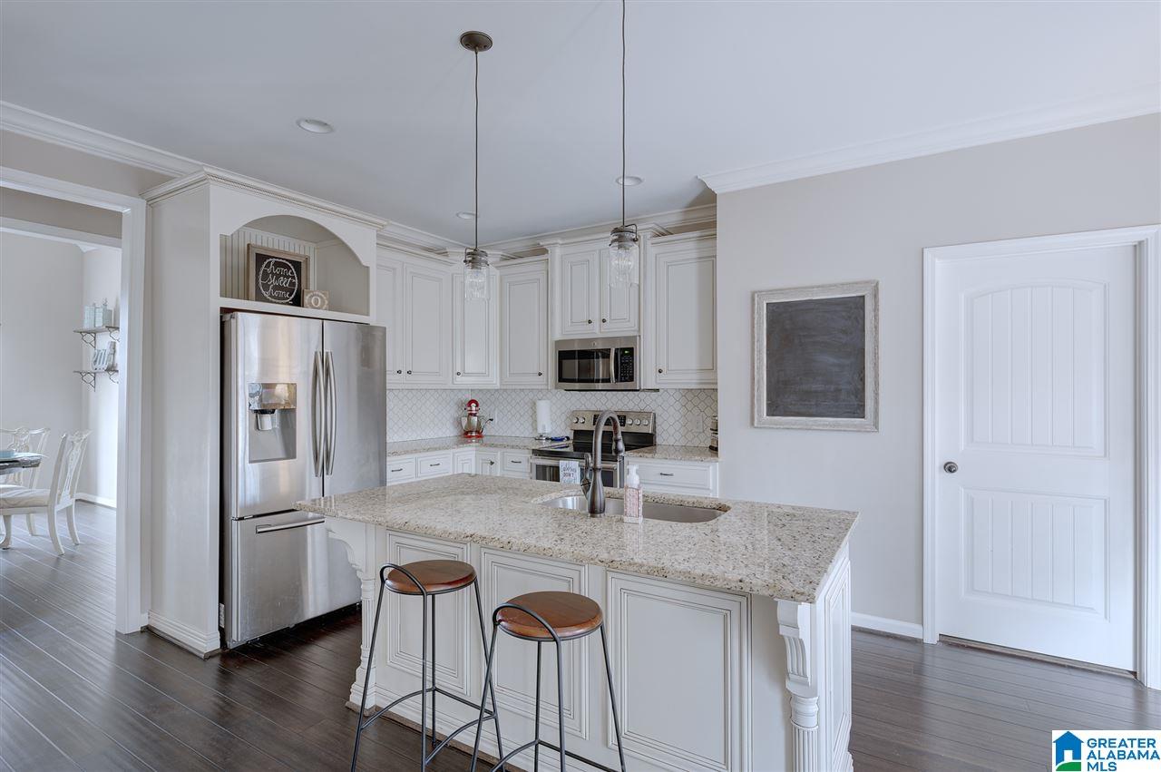 1045 Sedgefield Circle Morris, AL 35116 - Photo 16 of 41