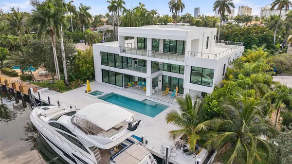 $49,000 | 401 Lido Drive, Unit 401, Fort Lauderdale, FL 33301