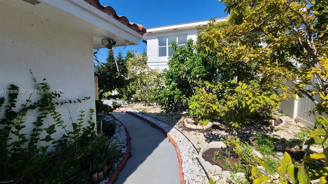 $1,650 | 3221 Northeast 7th Street, Unit 1, Pompano Beach, FL 33062