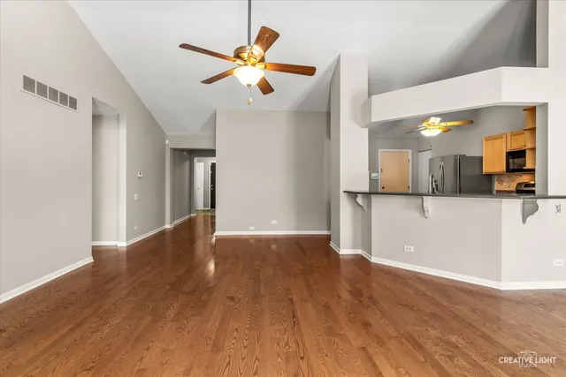 $2,850 | 3018 Coastal Drive, Aurora, IL 60503