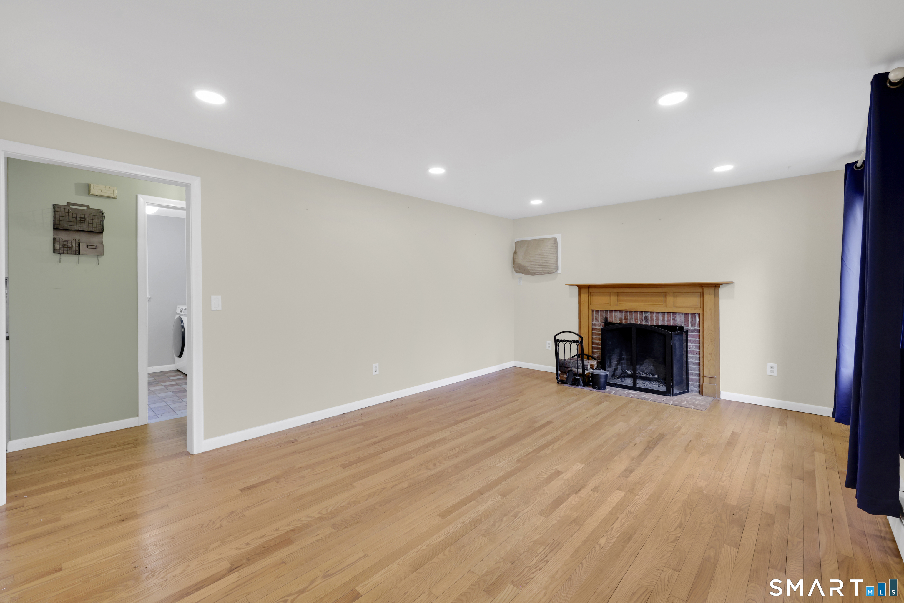 31 Woodduck Farms Road Windsor, CT 06095 - Photo 3 of 40