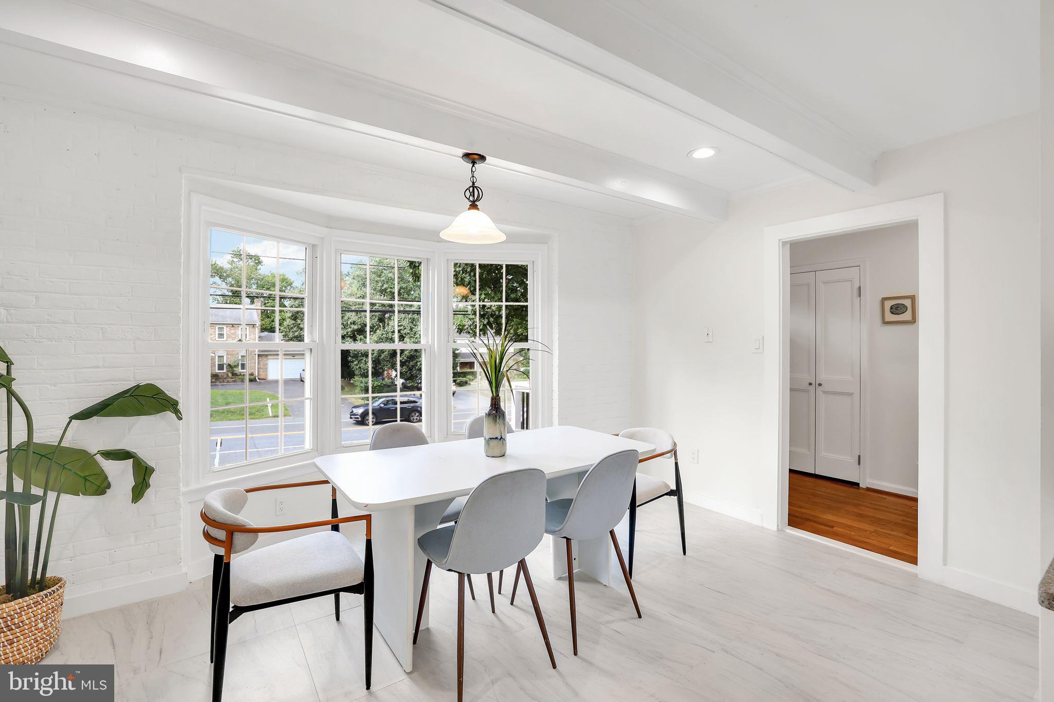 8815 Tuckerman Lane Potomac, MD 20854 - Photo 14 of 69